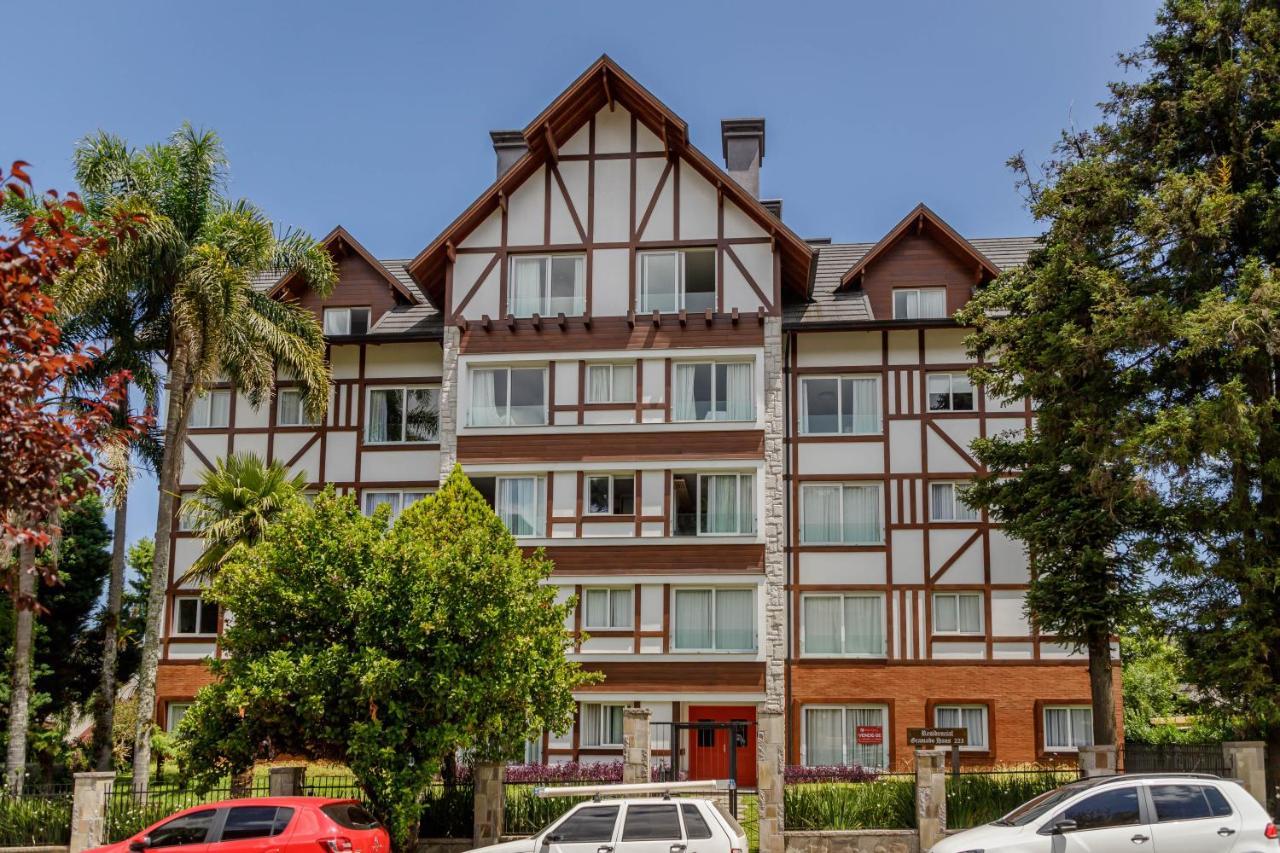 Apto Lindamente Decorado No Centro De Gramado Leilighet Eksteriør bilde