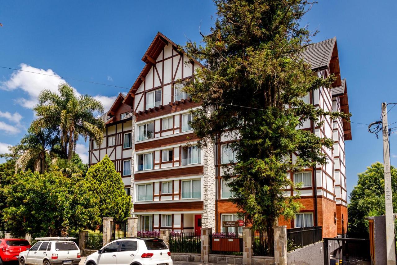 Apto Lindamente Decorado No Centro De Gramado Leilighet Eksteriør bilde